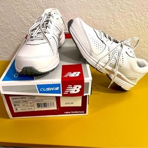 New Balance Womens Walking Sneakers US 8.5